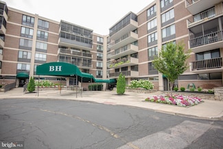 8302 Old York Rd Unit B21, Elkins Park, PA 19027