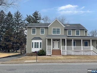 75 Alps Rd, Wayne, NJ 07470