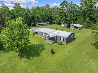 3113 County Road 786, Buna, TX 77612