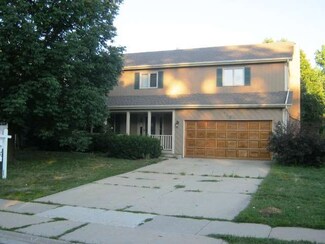 219 Mainsail Dr, Third Lake, IL 60030