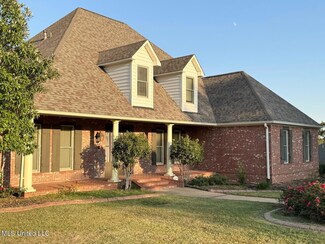 118 Grand Oak Blvd, Clinton, MS 39056