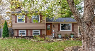 4233 Seclusion Ct, Batavia, OH 45103