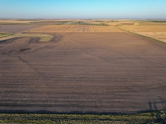 T104N R77w Sec 33 Sw4, Presho, SD 57568