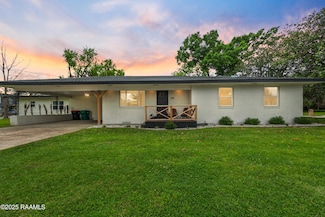 103 S Southlawn Dr, Lafayette, LA 70503