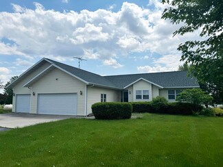 W255 Dillman Rd, Randolph, WI 53956
