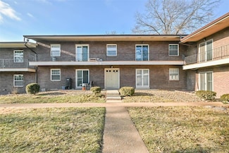 6911 Colonial Woods Dr Unit 7, Saint Louis, MO 63129