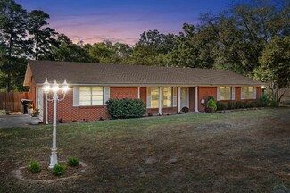 2307 Airline Rd, Longview, TX 75605
