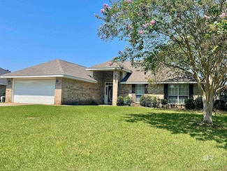 9629 Watkins Dr, Fairhope, AL 36532