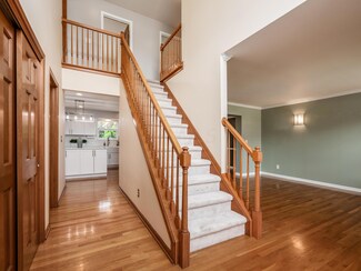 2474 Reeves Ave, Lewis Center, OH 43035