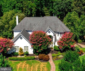 135 Preakness Dr, Mullica Hill, NJ 08062