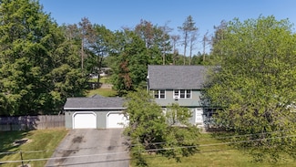 8 Forest Hill Dr, Rutland, MA 01543