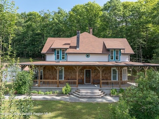 49 Highlands Rd, Highmount, NY 12441