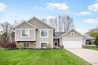 6442 Byron Woods Dr SW, Byron Center, MI 49315