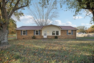 2142 Old Russellville Pike, Clarksville, TN 37043