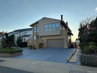 756 Guy Lombardo Ave, Freeport, NY 11520