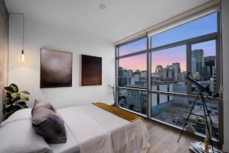 800 The Mark Ln Unit 704, San Diego, CA 92101