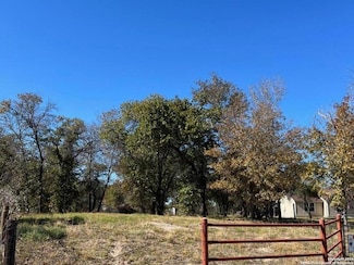 267 County Road 6861, Natalia, TX 78059