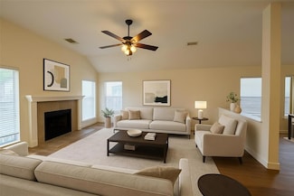 1429 Scheider Dr, Austin, TX 78754