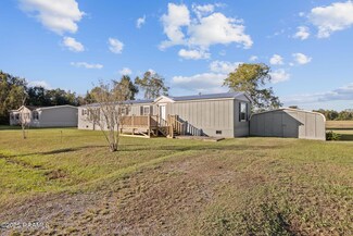 1097 Kidder-Robin Rd, Arnaudville, LA 70512