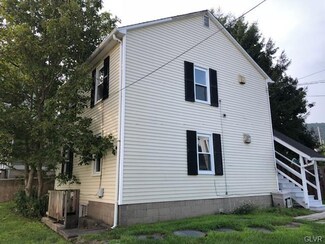 219 E Main St, Pen Argyl, PA 18072