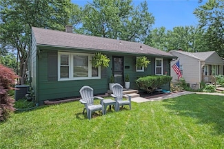 8317 Locust St, Kansas City, MO 64131