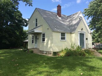 325 Dalgren Ave, Fort Wayne, IN 46805