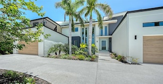 1607 Flower Dr, Sarasota, FL 34239