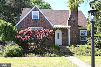 300 Orchard Rd, Springfield, PA 19064