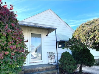 6215 Forest Ave, Cleveland, OH 44129