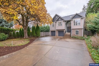 1221 NE Montgomery Place, Albany, OR 97321