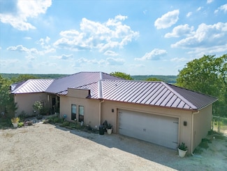 112 Silverleaf Dr, Sunset, TX 76270