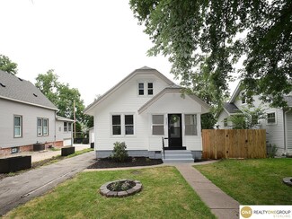 2320 N 62nd St, Omaha, NE 68104
