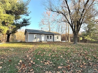 296 White Rd, Montgomery City, MO 63361