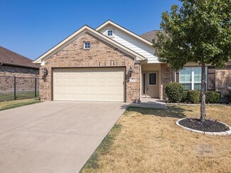 109 Terra Verde Ct, Waxahachie, TX 75165