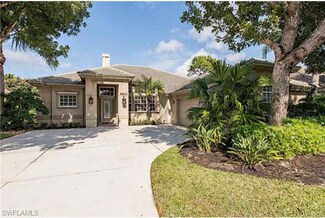 6603 Chestnut Cir, Naples, FL 34109