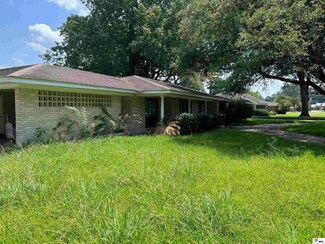 2412 Katherine Dr, Monroe, LA 71201