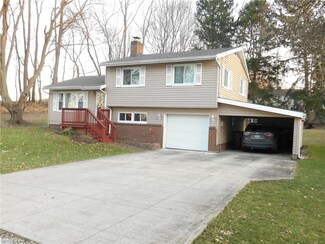 210 E Ingleside Dr, Akron, OH 44319