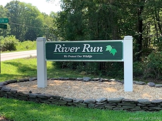 000 Scoggins Creek Trail, Hartfield, VA 23071