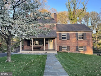 5507 Atlee Place, Springfield, VA 22151