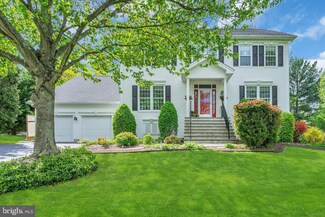 15 Kentsdale Dr, Pennington, NJ 08534