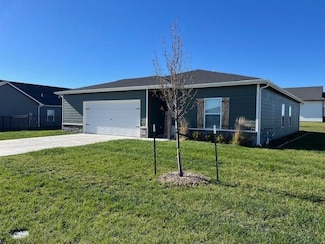 5297 N Cambridge St, Bel Aire, KS 67226