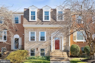 3120 Valentino Ct, Oakton, VA 22124