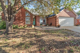 6249 Firebird Dr, Watauga, TX 76148