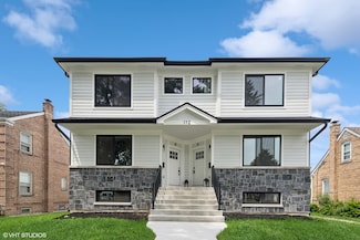 112 N Center St Unit A, Bensenville, IL 60106