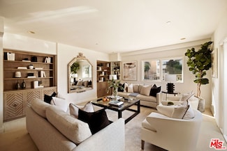11916 Gorham Ave Unit 102, Los Angeles, CA 90049