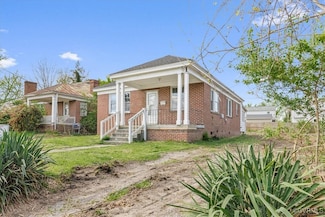 215 Graham Rd, Petersburg, VA 23803