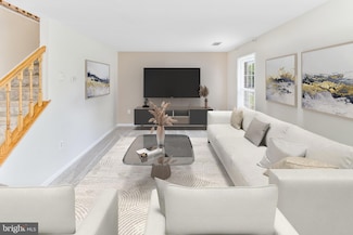 23 Berkeley Ct, Charles Town, WV 25414