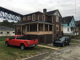 201 Middle St, Brownsville, PA 15417