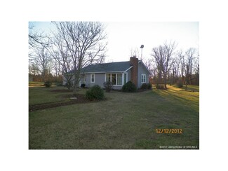 1105 Staton Rd, Henryville, IN 47126