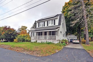 69 Miller Rd, Castleton On Hudson, NY 12033